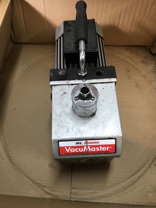 Pompa próżniowa robinair 6,5 cfm 220 volt 1 faza