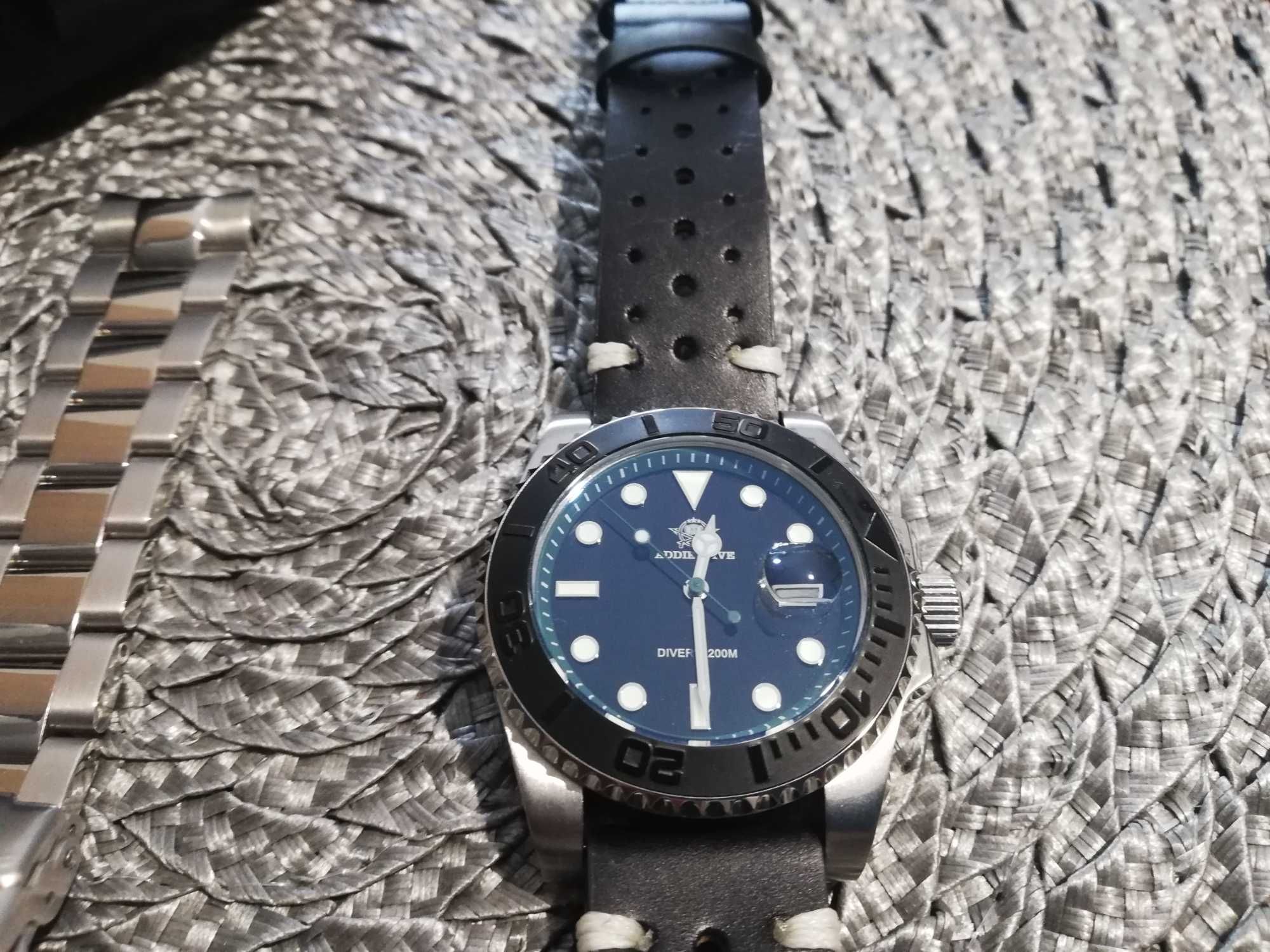 Zegarek ADDIESDIVE ad2040