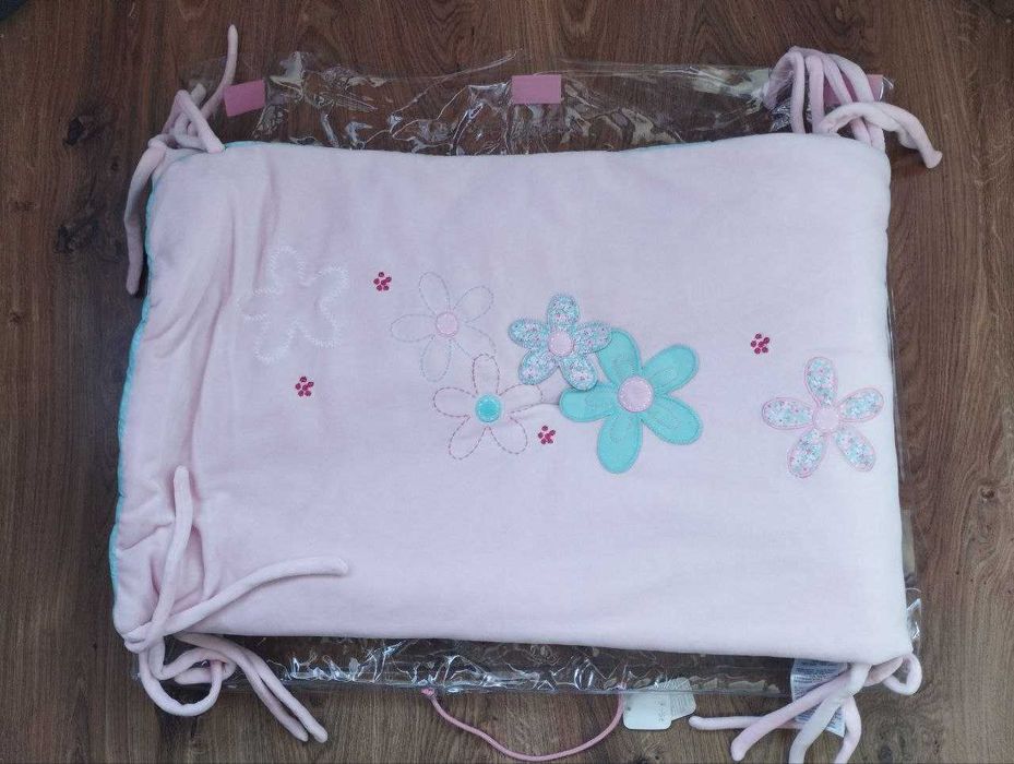 Нові бортики у ліжечко /Новые бортики в кроватку (француз. бренд)