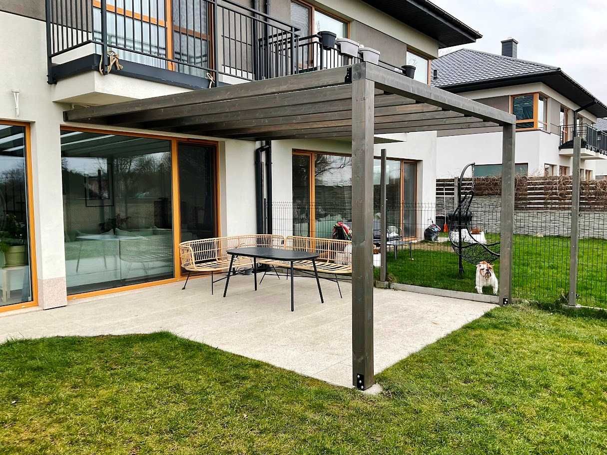 pergola z drewna klejonego BSH, zadaszenie tarasu, poliwęglan