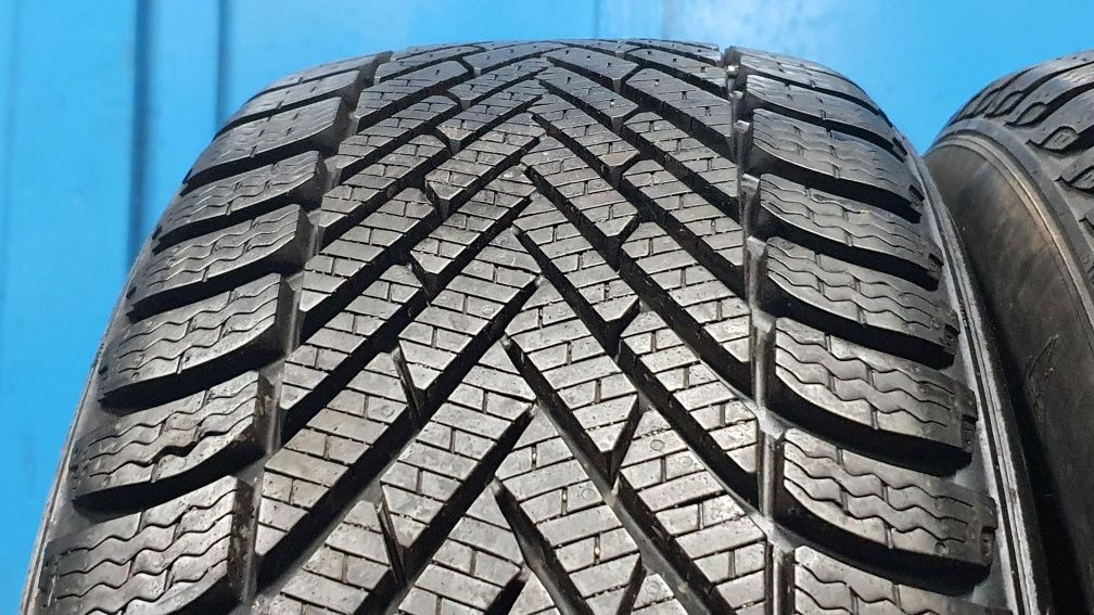 4 x 205/55 R16 Markowe opony zimowe Pirelli ! Rok 2021