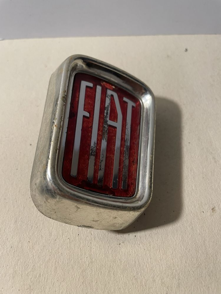 Emblema Fiat antigo