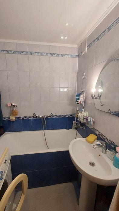 Продам 4х ком кв .центр города