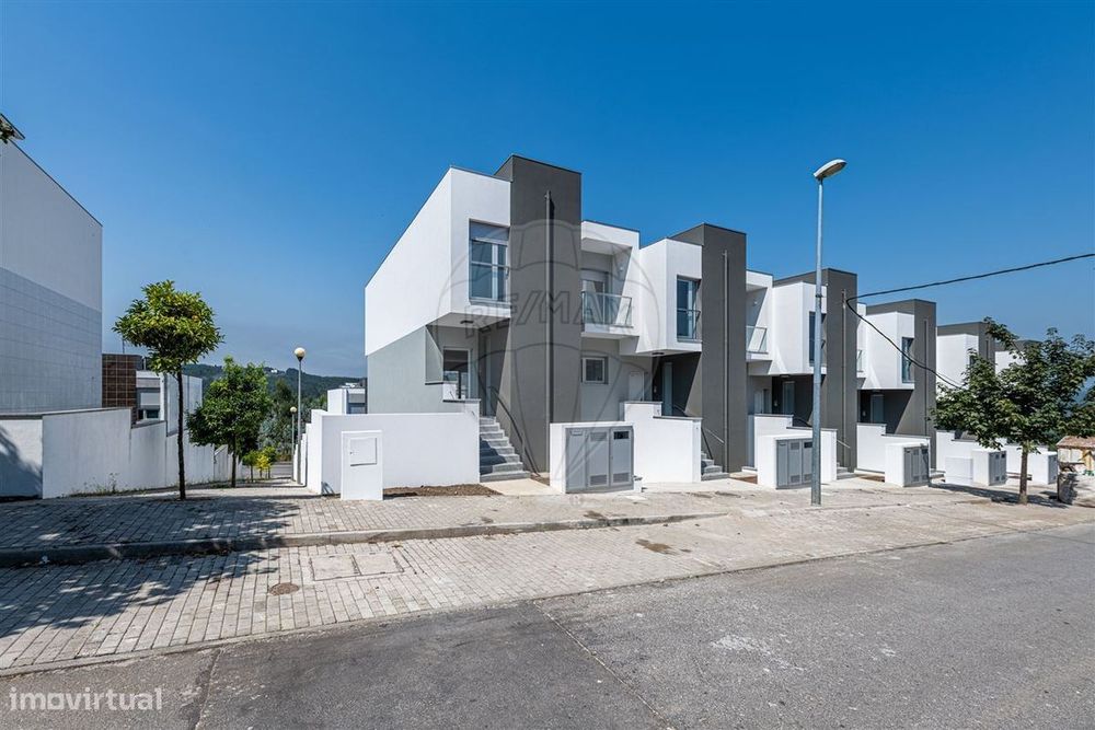 Moradia T3 para venda