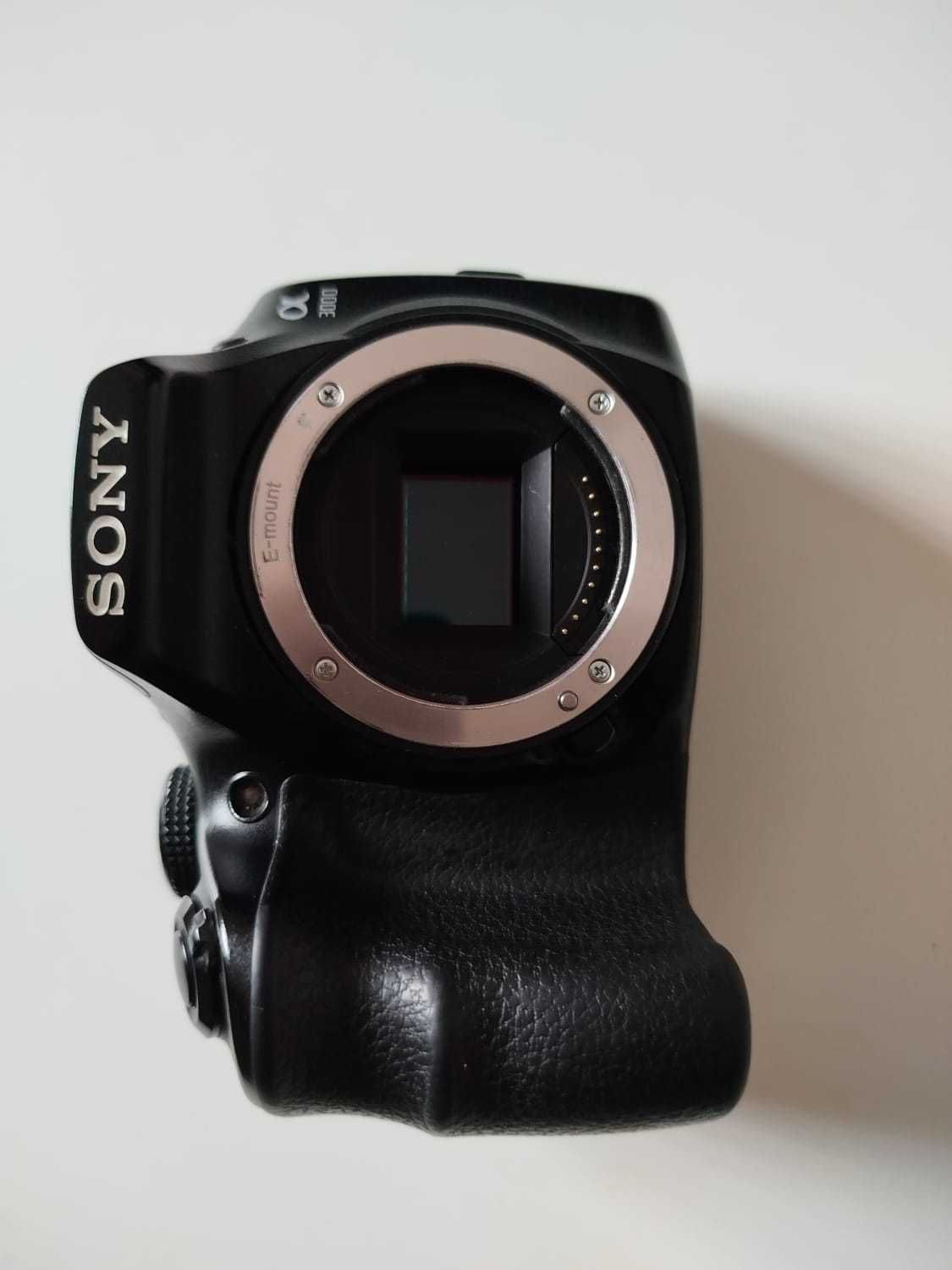 Sony a3000    20,1 MP