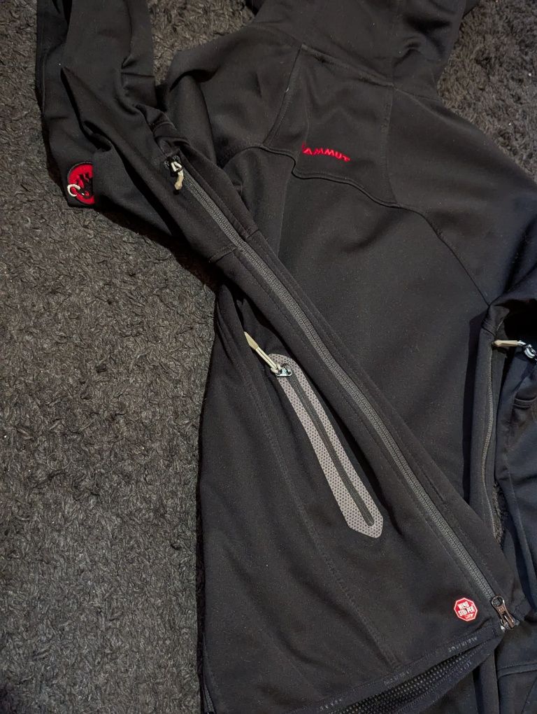 Куртка Mammut софтшел (M)