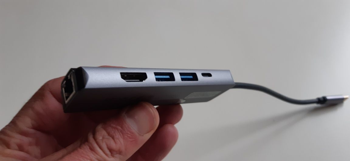 Stacja dokująca D-Link DUB-M520 alu, pudełko Prawie nowa