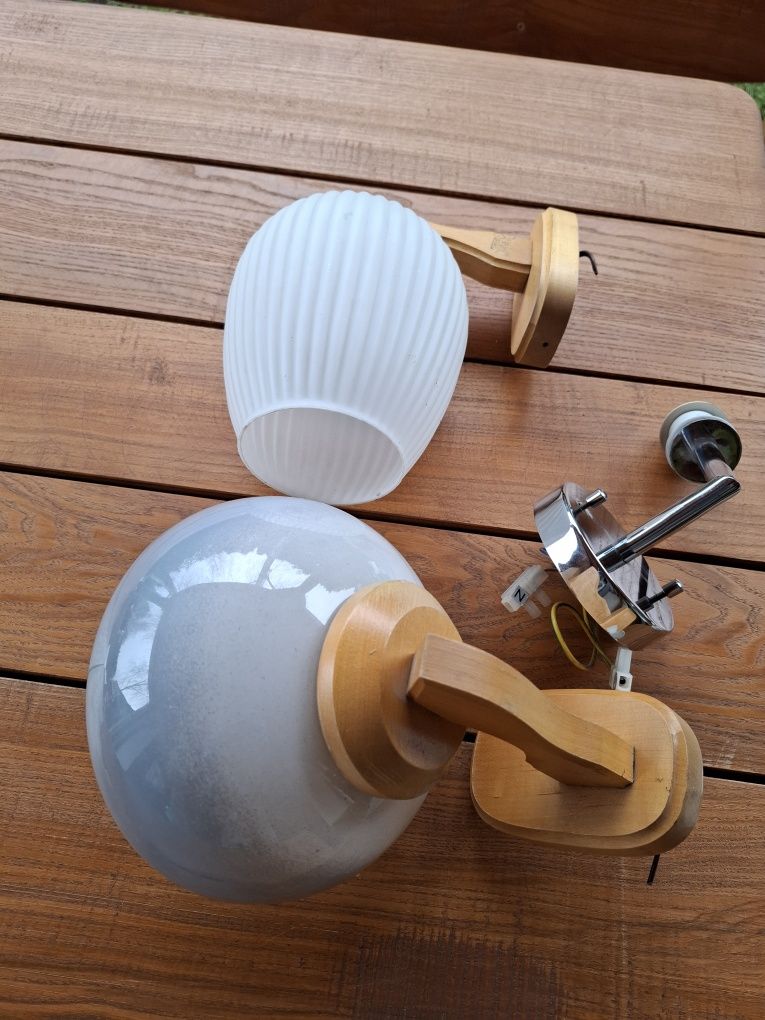 Lampy kinkiety z czasów PRL