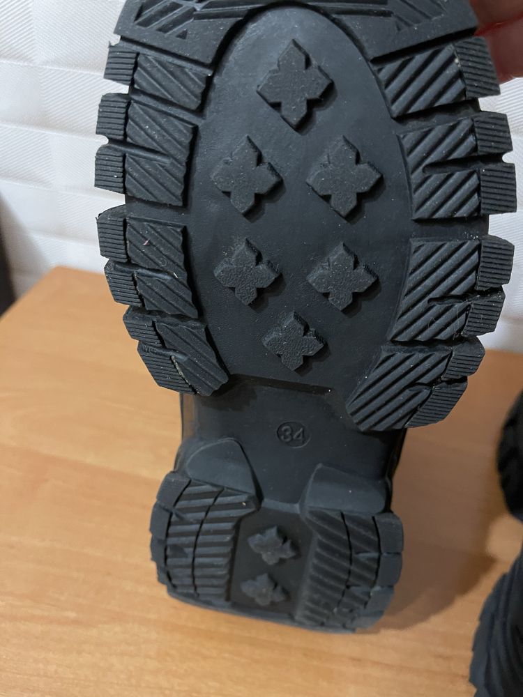 Зимние ботинки р.34