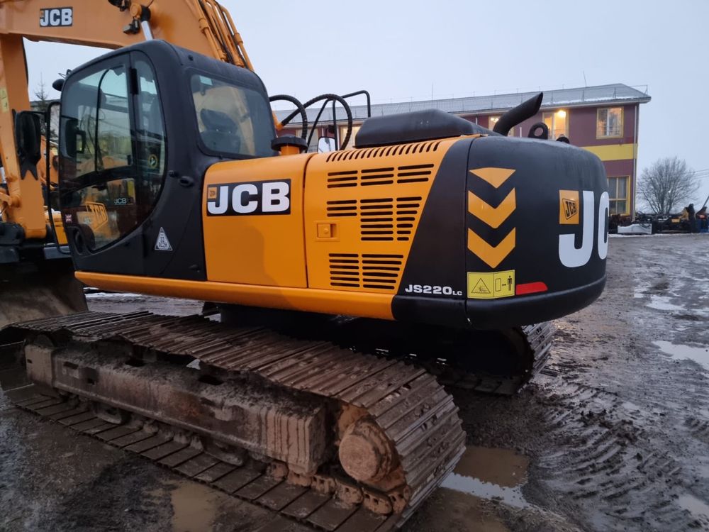 Продам экскаватор JCB 220 LC , 2015 г.в