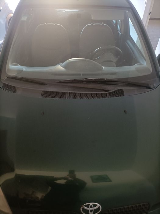 Toyota yiares ano 2000