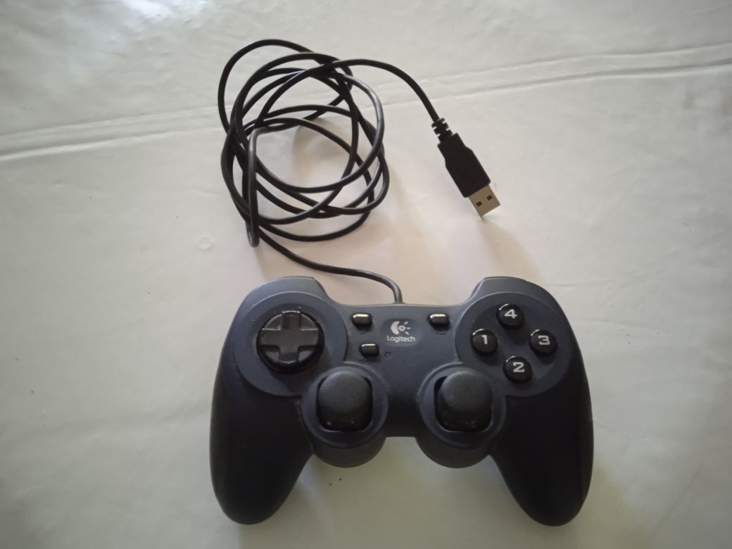 Joystick Comando Loghitech