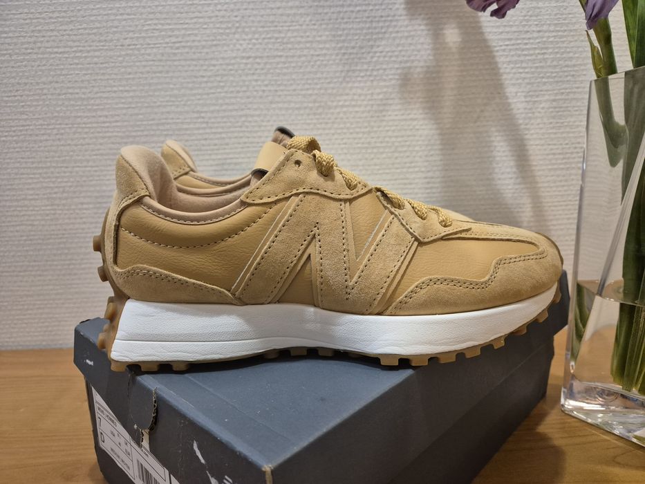New Balance U 327 LJ на р.39 кросівки оригінал