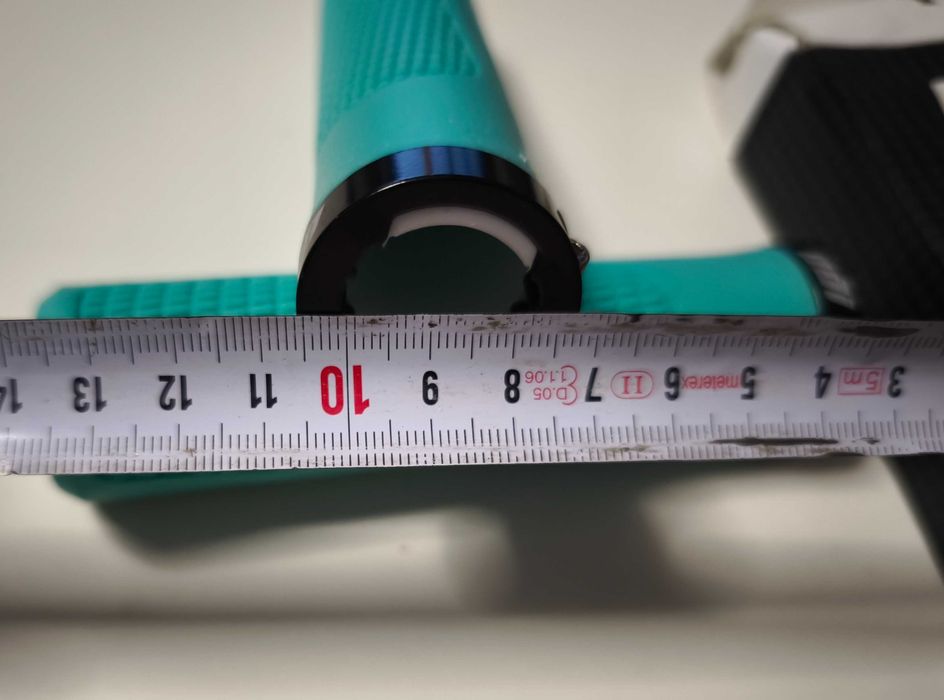 Gripy,uchwyty,rączki ODI PAS,L+P,130/22,1xALU guma,rower,hulajnoga