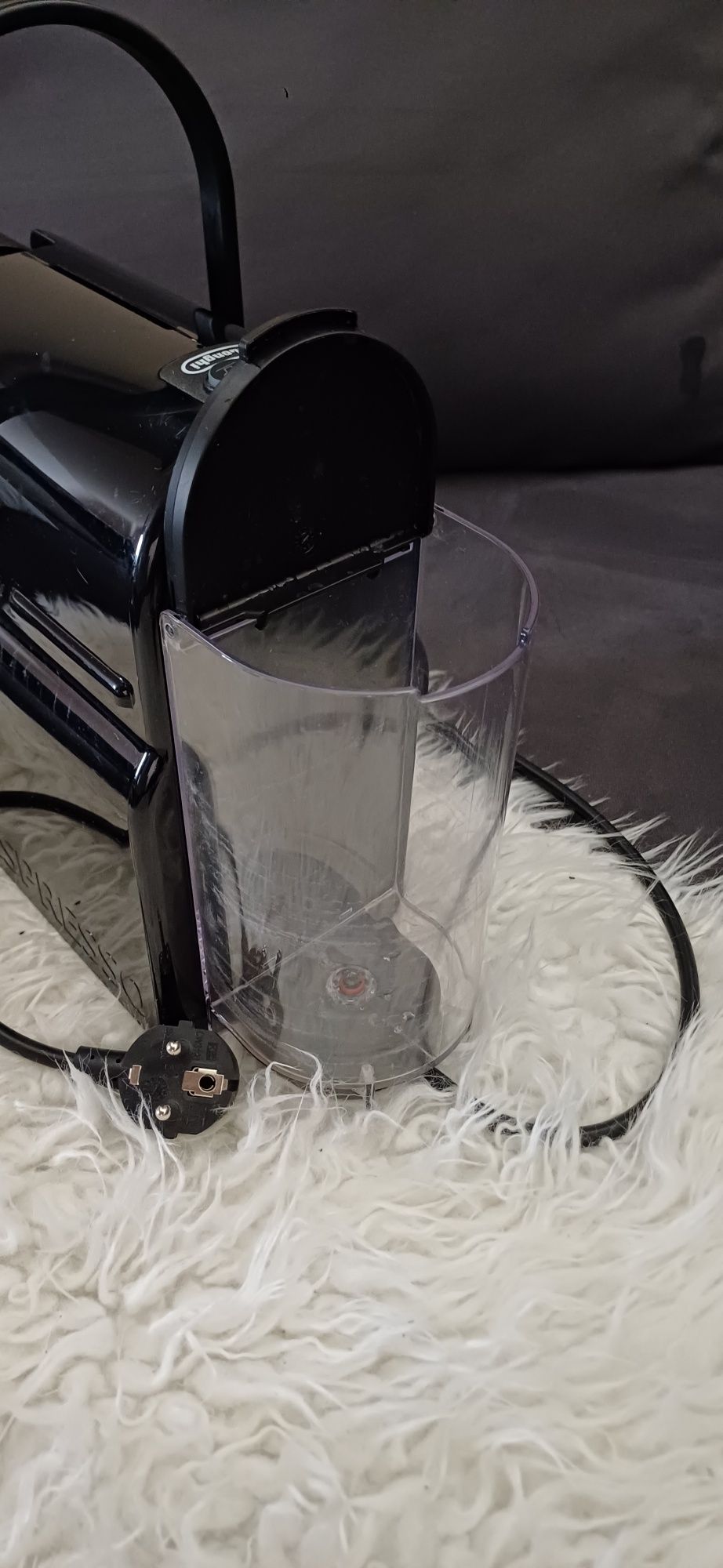 Ekspres do kawy Delonghi EN80B