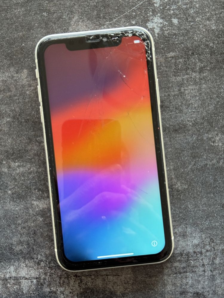 IPhone 11 64GB dystrybucja PL