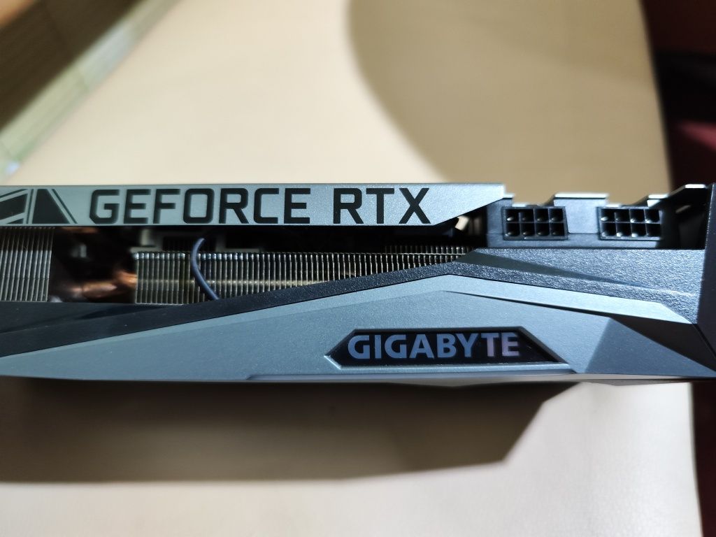 Відеокарта Gigabyte Gaming RTX 3080 10gb ddr6x arctic mx4