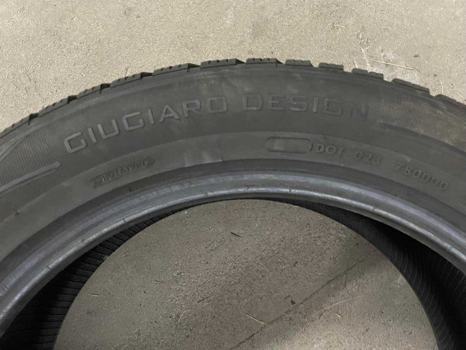 2szt.225/50R18 Vredestein