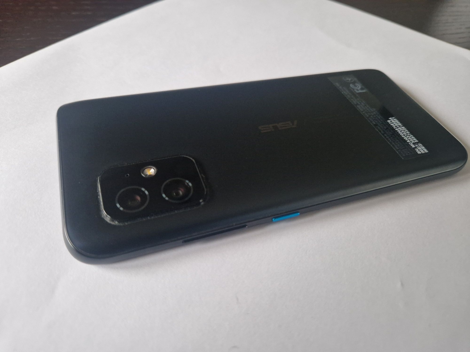 Asus zenfon 8  128GB ,5G dual sim jak nowy