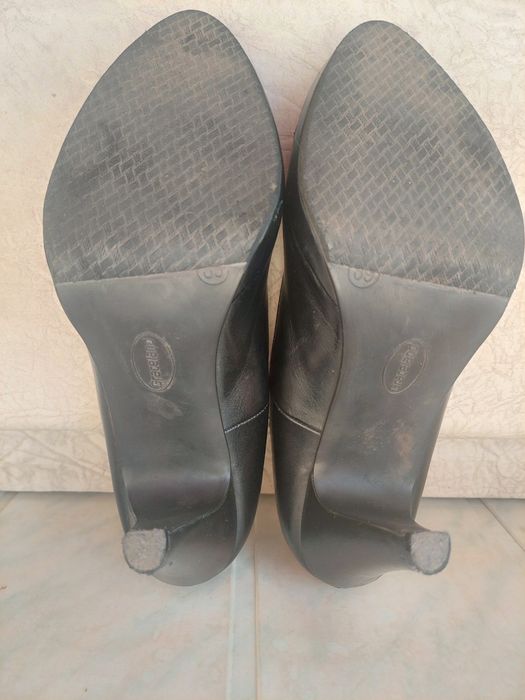 Туфлі офісні Graceland 39 розмір 25-25,5 см