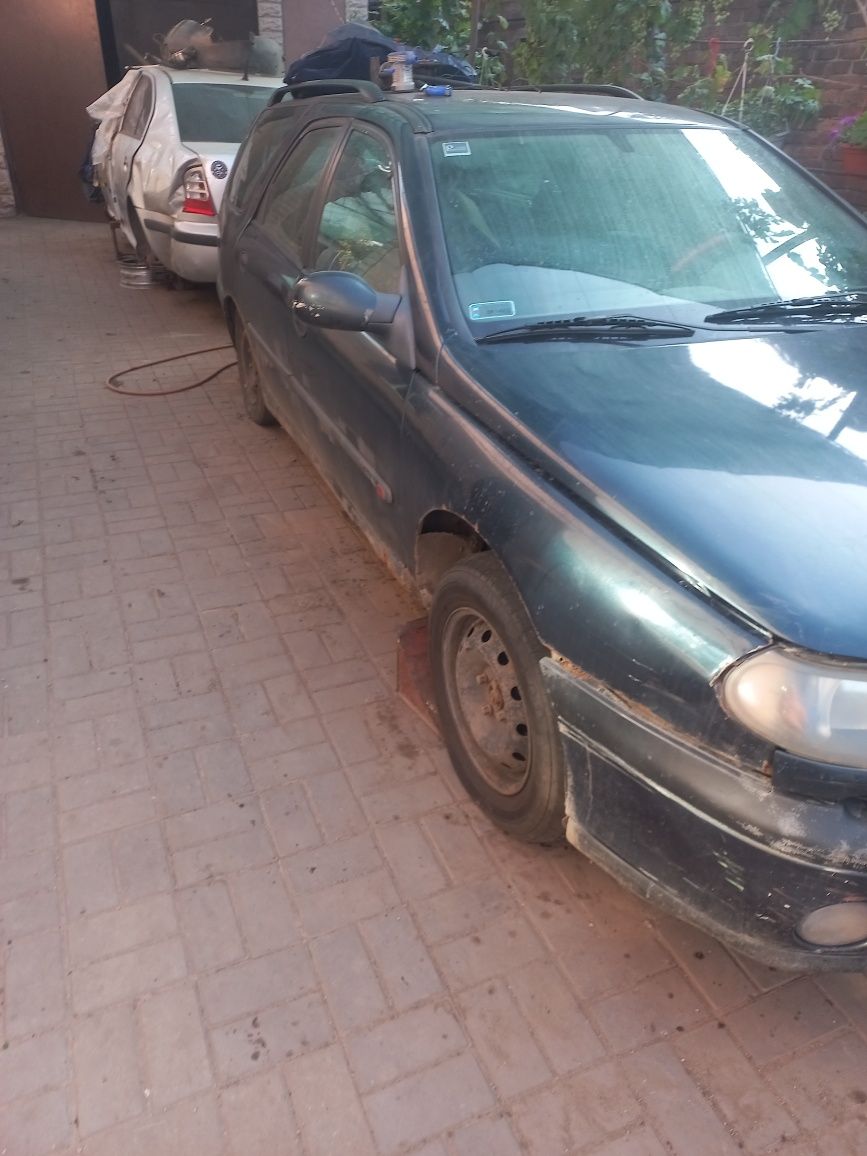 Рено лагуна 2000г 1.9 dci