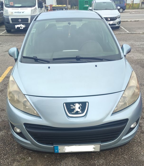 Peugeot 207 1.4 gasolina de 2009