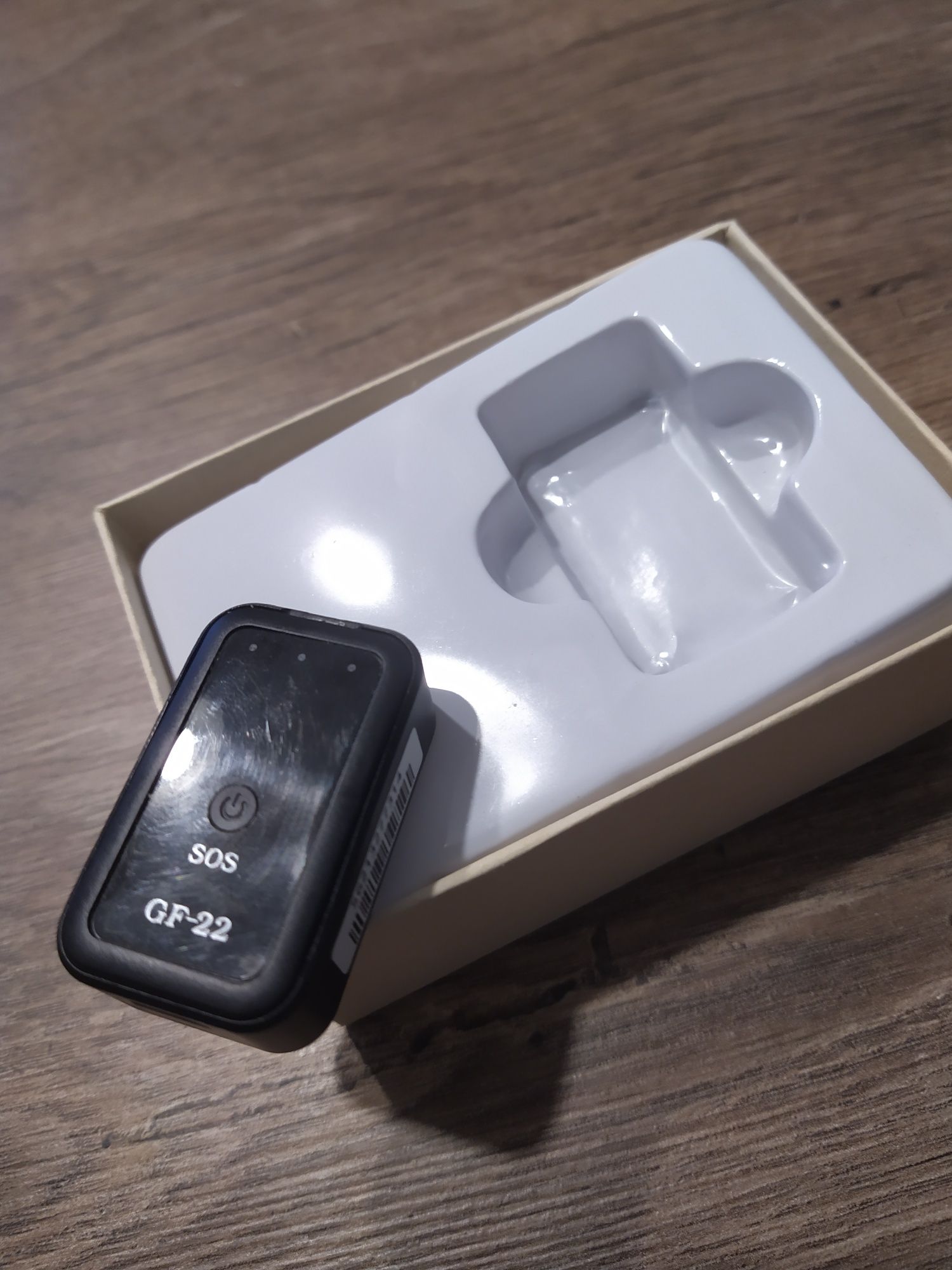Mini lokalizator GPS na SIM