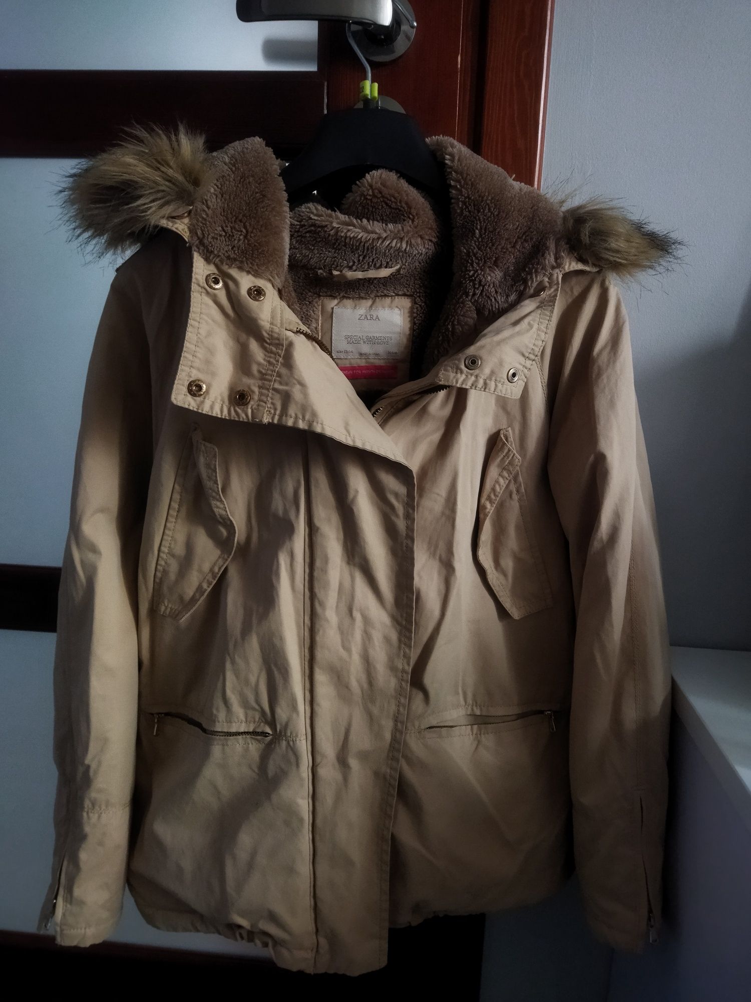 Kurtka parka ocieplana ZARA