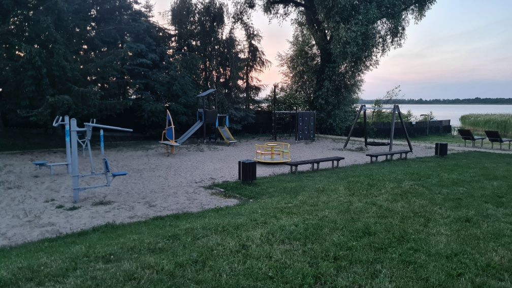 Domek 10 os. nad jeziorem grill sauna mazury dom Mikołajki Stare Sady