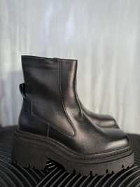 Жіночі черевики Zara, розмір 39,40,41