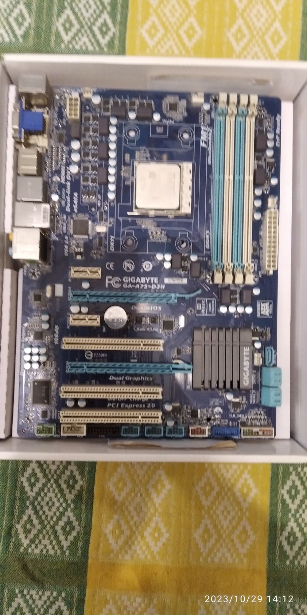 Материнська плата Gigabyte GA-A75-D3H (sFM1, AMD A75, PCI-Ex1