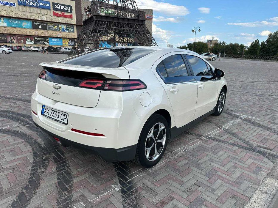 Chevrolet Volt 1. Шевроле вольт.