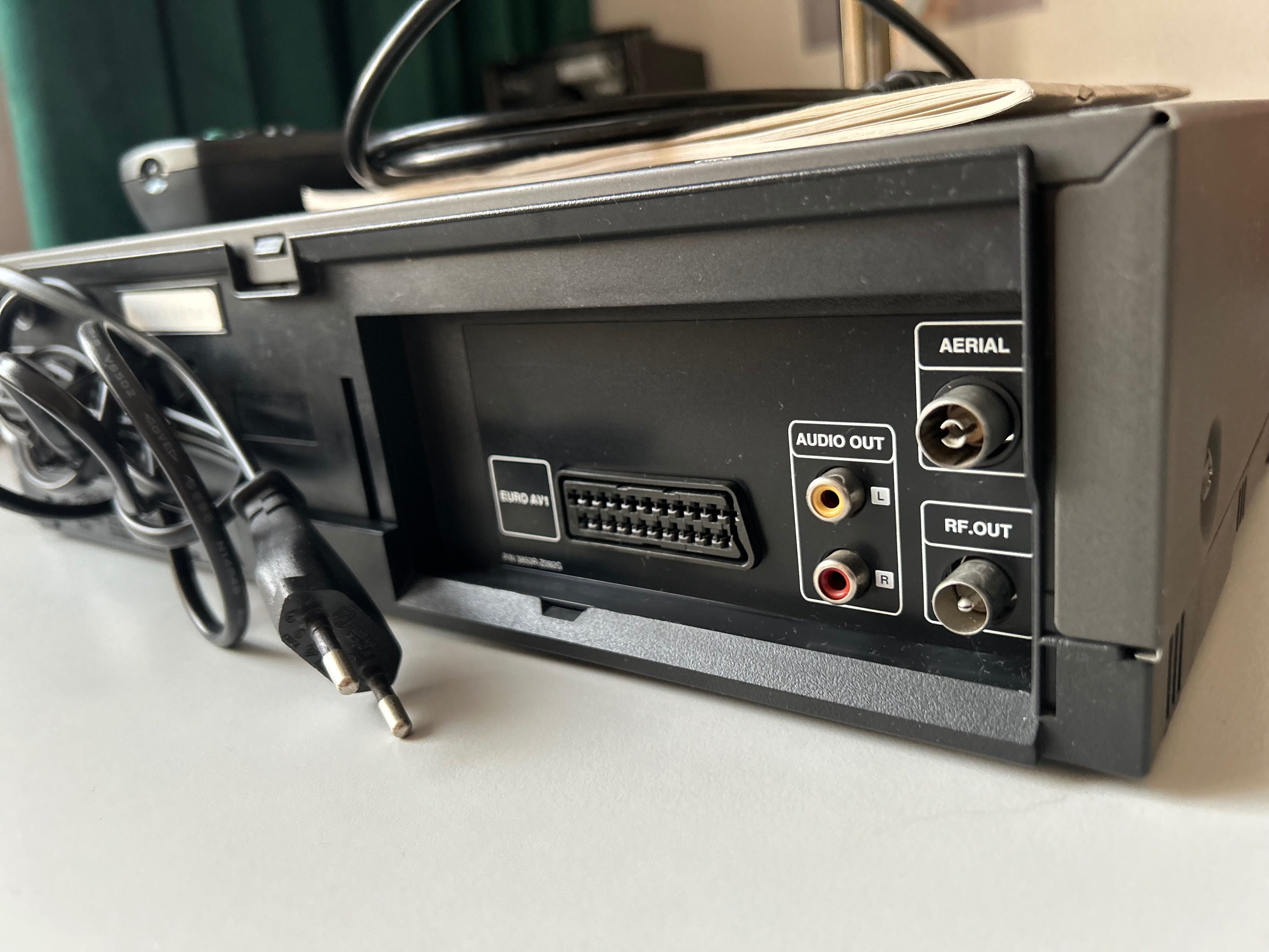 -Magnetowid- LG AC983NY