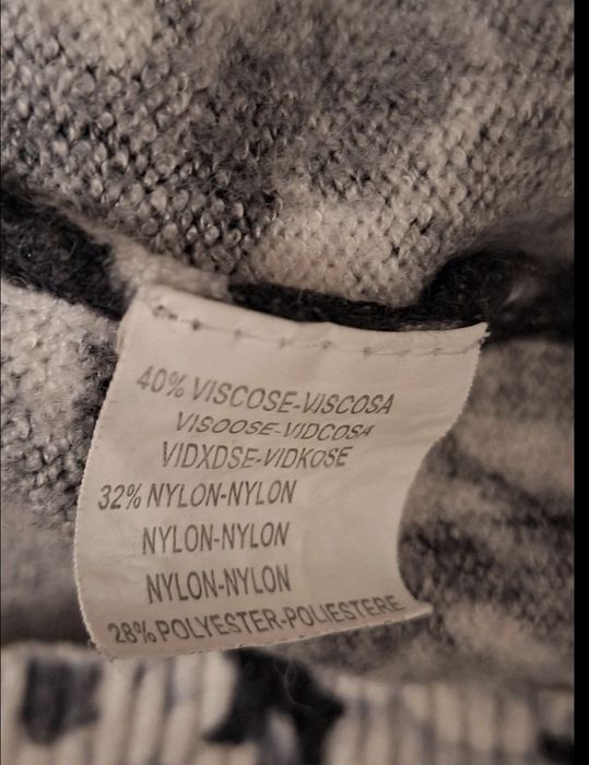 Sweterek w kwiaty z kryształkami z wiskozy 36 36 S M