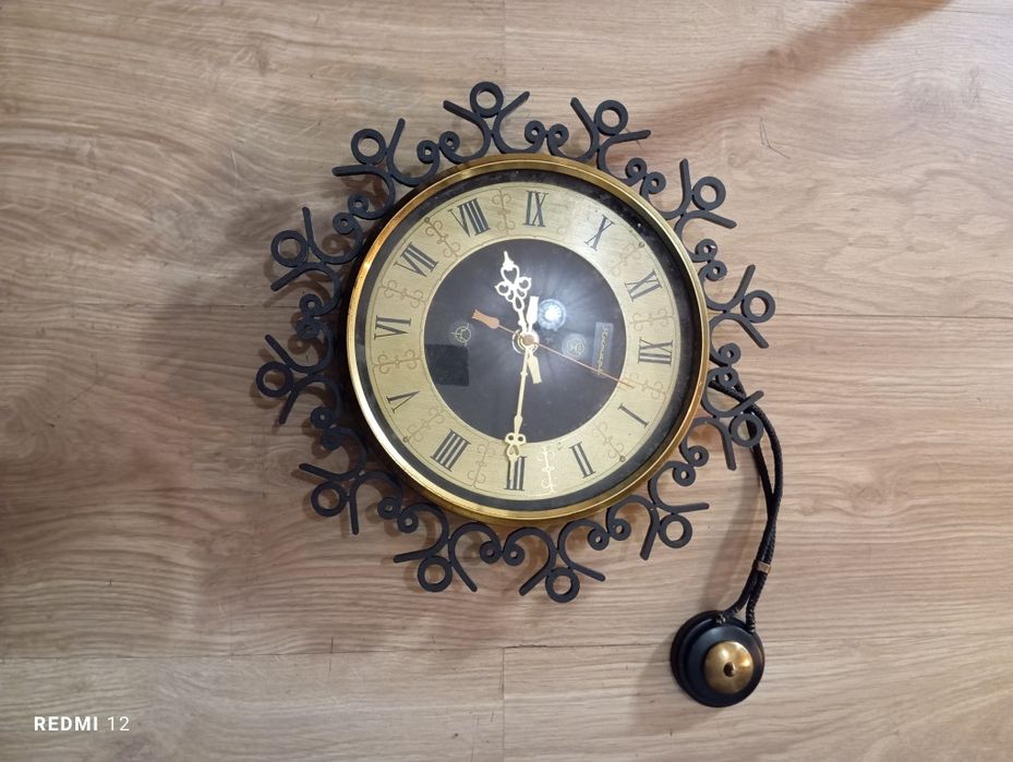 Stary Zegar ścienny Jantar