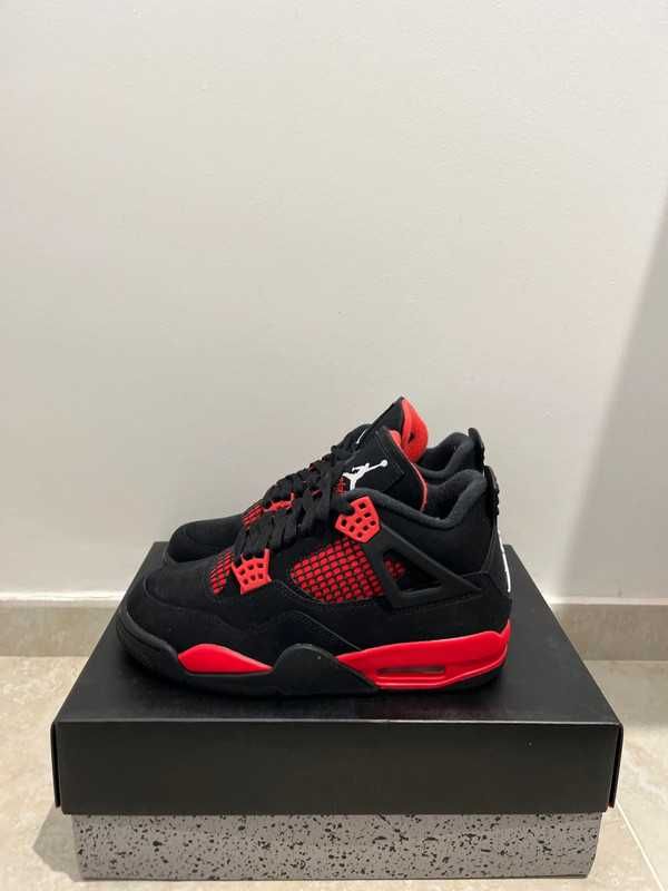 Jordan 4 Retro Red Thunder R.40