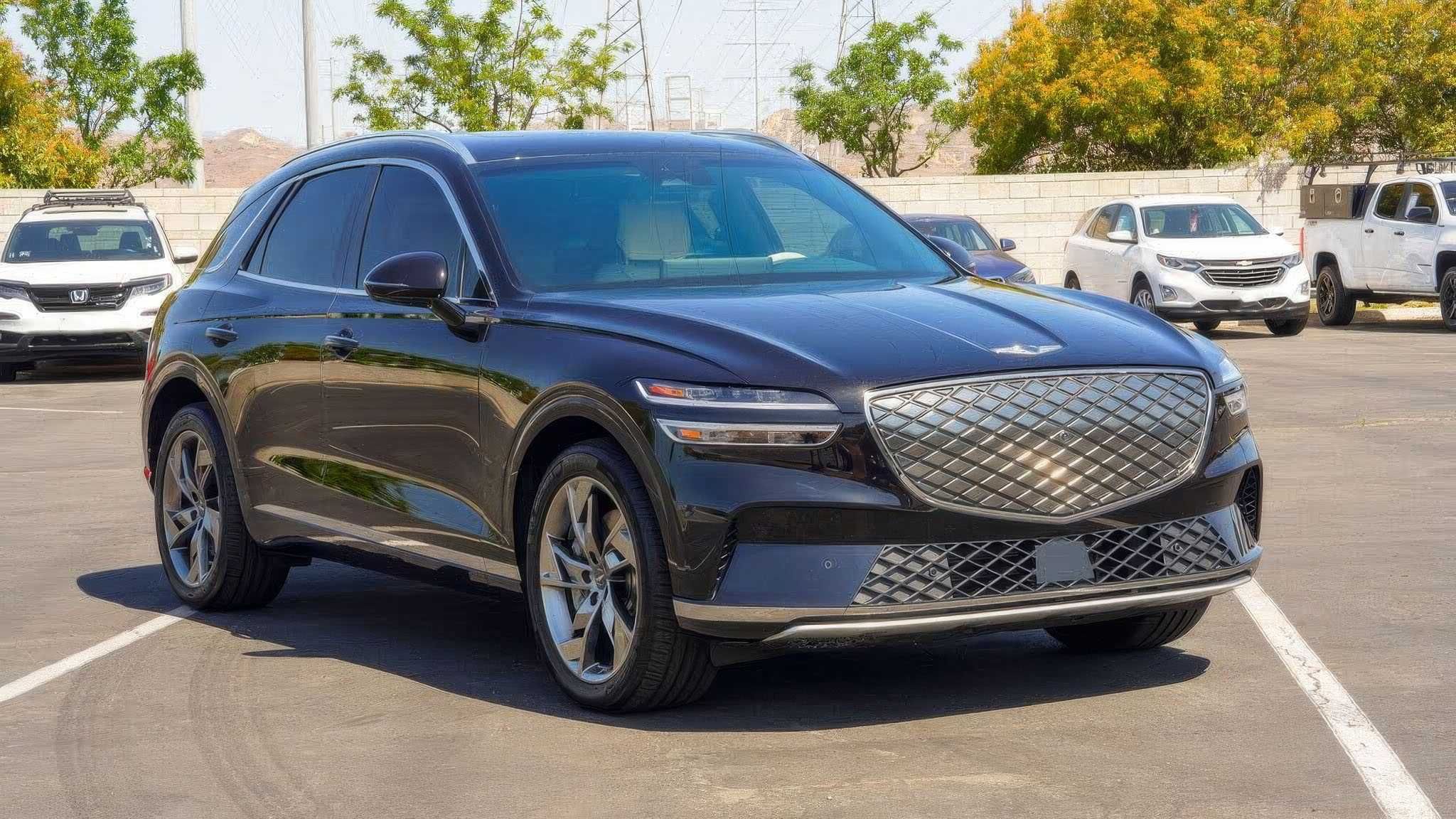 2024 Genesis GV70 Electrified