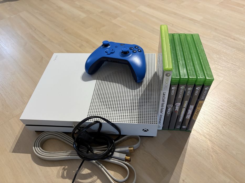 Xbox one S 1 TB + pad + 6 gier