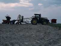 Usługa siewu strip till uprawa pasowa siew pasowy