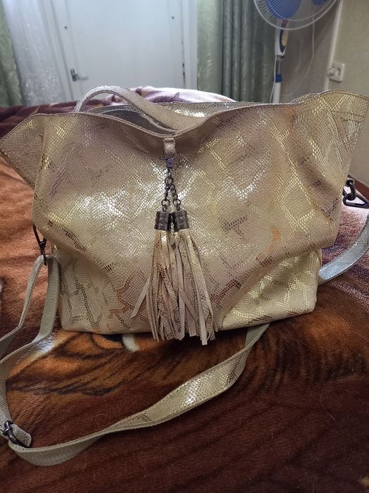 Сумка лазерная кожа