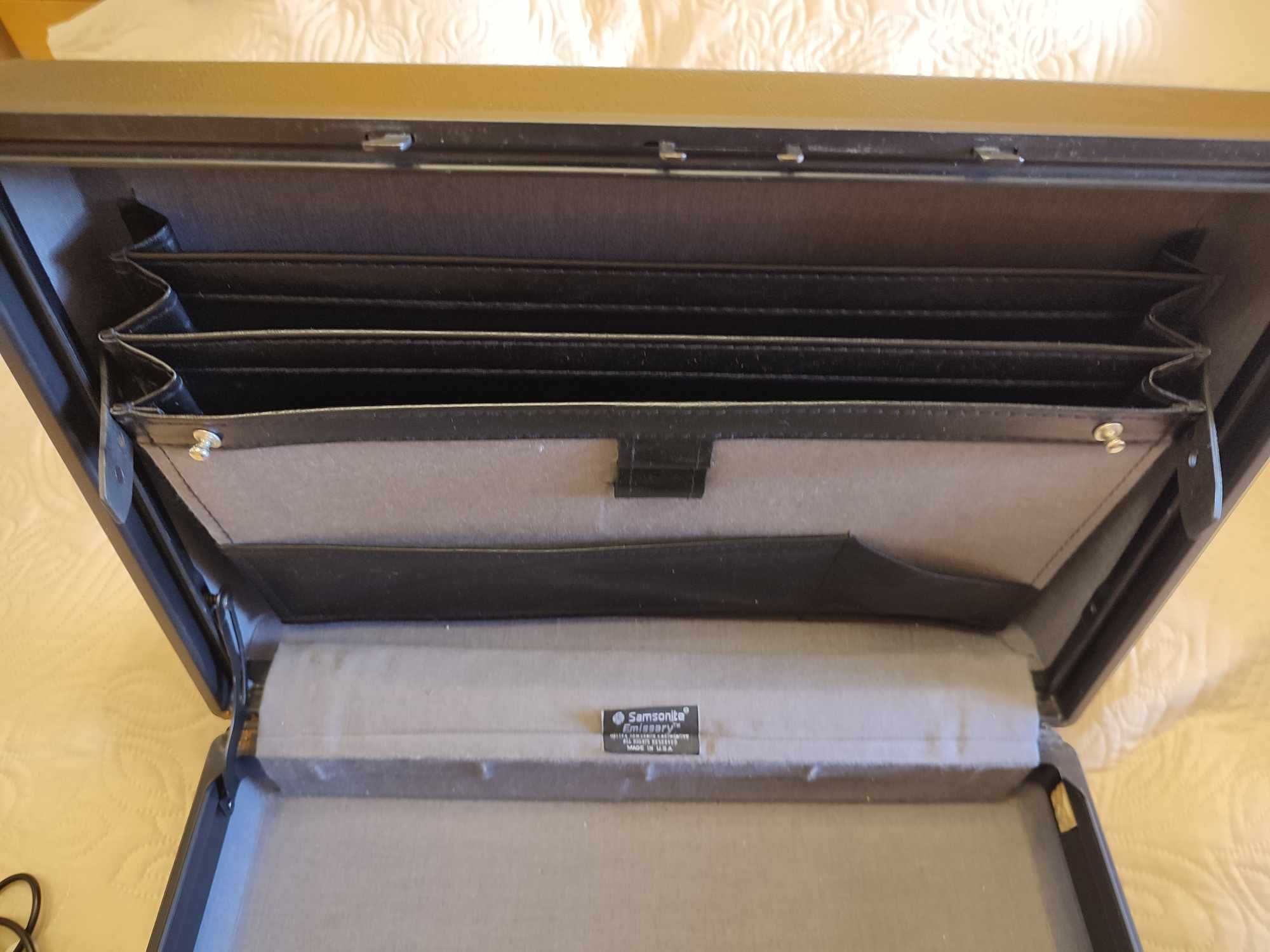 Aktówka SAMSONITE twarda