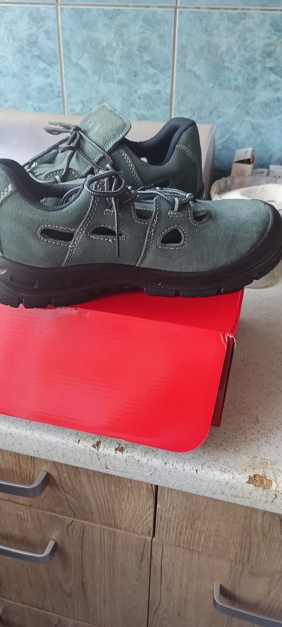 Buty robocze lekkie