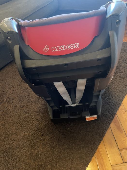 Cadeira auto Maxi-cosi com sinais de uso