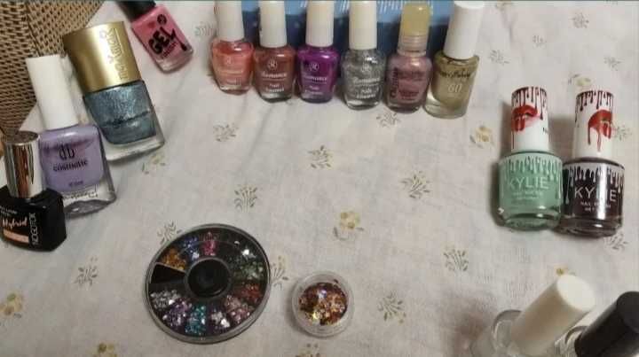 лак обычный фарба, блестки, зажим прищепки