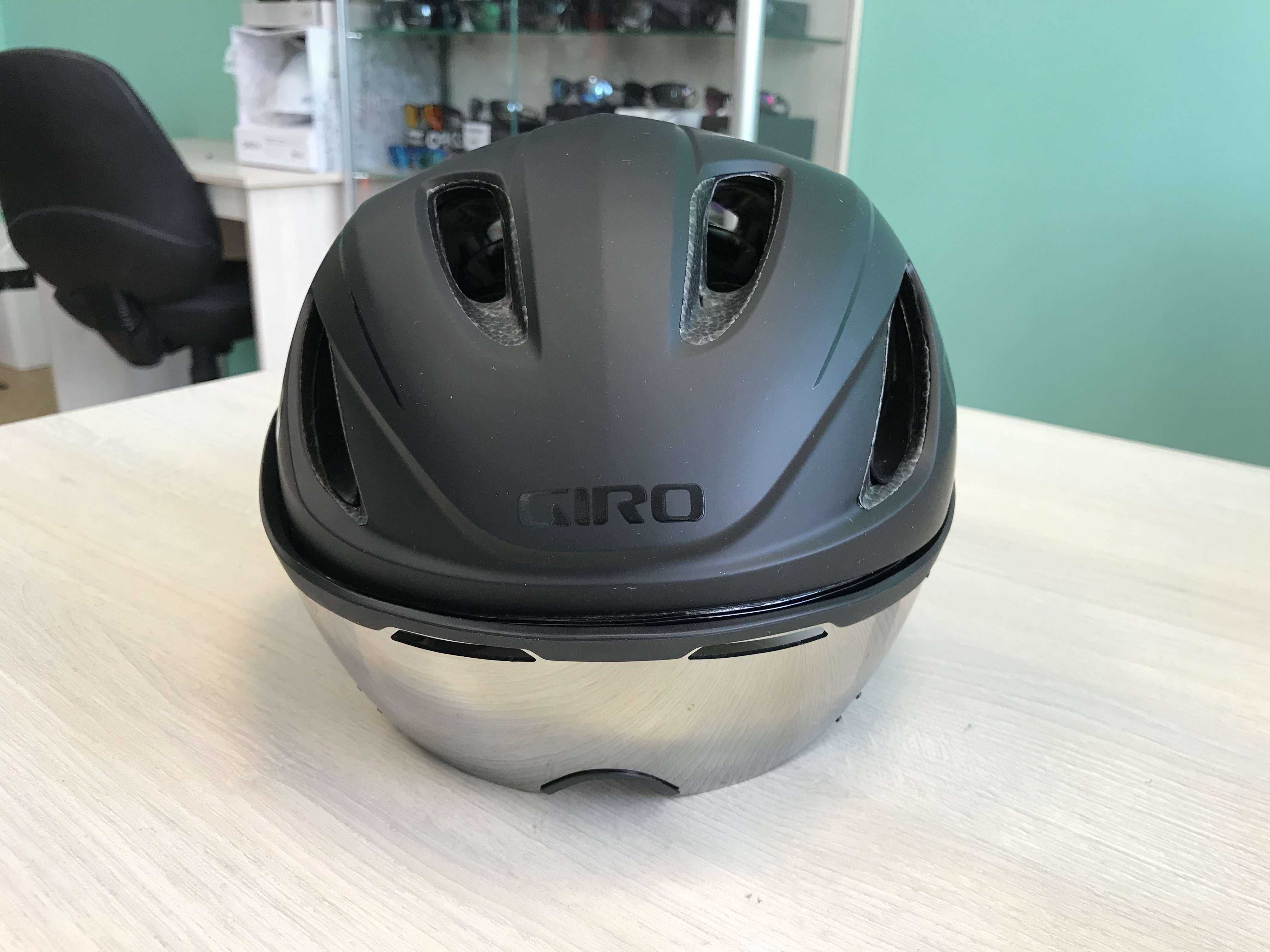 Велошолом шлем для велосипеда с визором Giro Vanquish MIPS Small