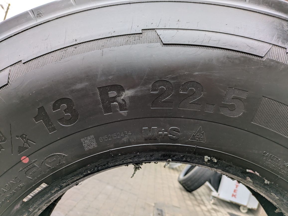 13R22.5 Continental Conti CrossTrac HS3  14 mm bieżnika