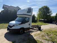 Iveco Daily 35s18 rama do zabudowy 2020 r  Iveco daily 2020 r nowy model 3,0 35s18 rama do zabudowy autolaweta