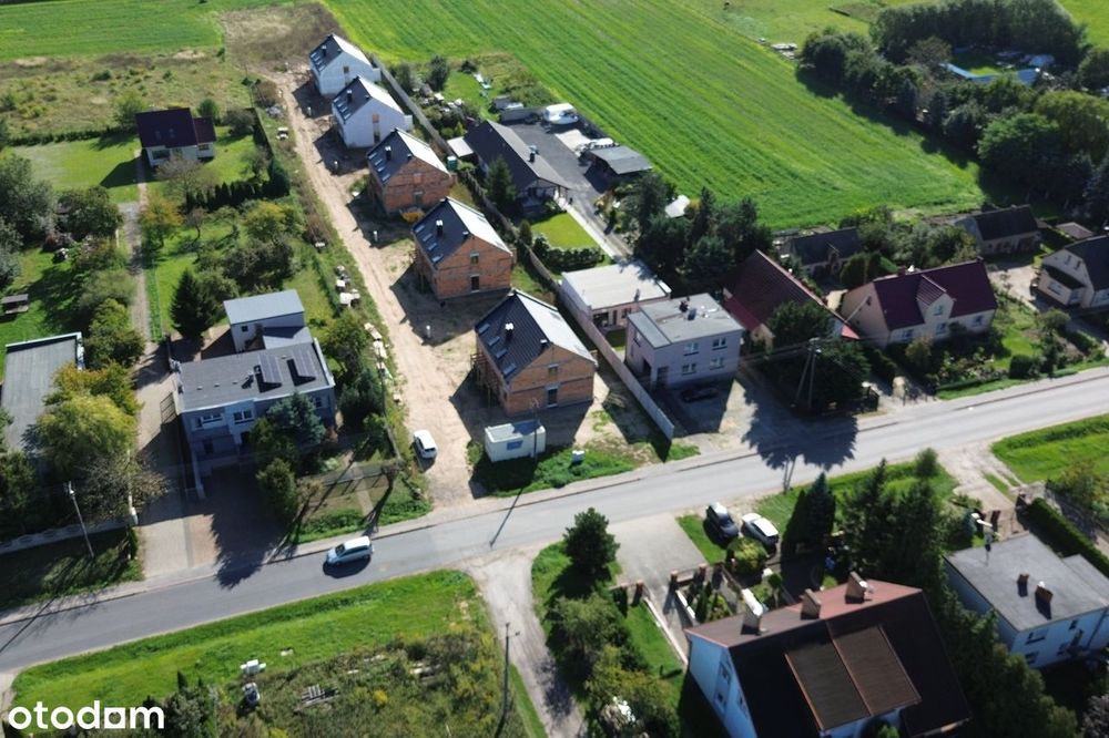 Pobiedziska ul. Główna / Sandaczowa, mieszkanie bliźniak