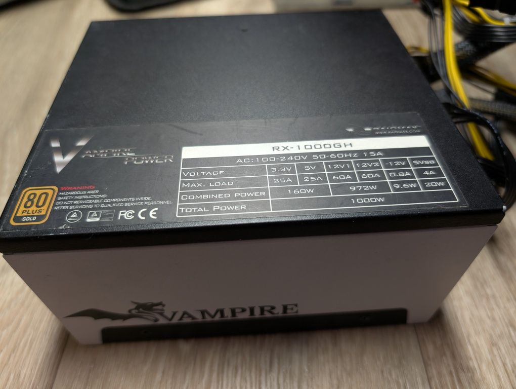 Блок питания Raidmax Vampire 1000w gold standard