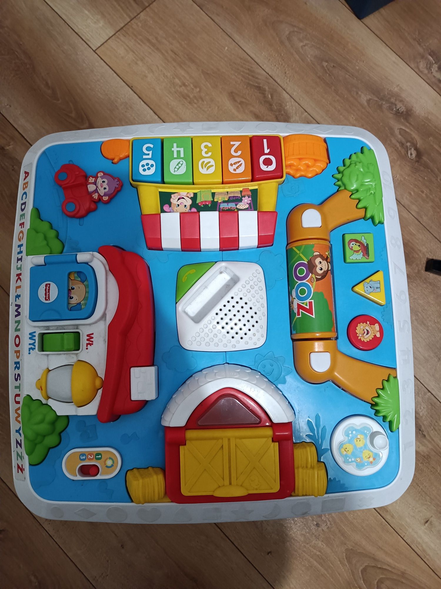 Stoliczek edukacyjny Fisher Price +gratis